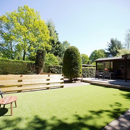 Relaxed Verblijf In Chalet Op De Veluwe Villa Putten Ngoại thất bức ảnh